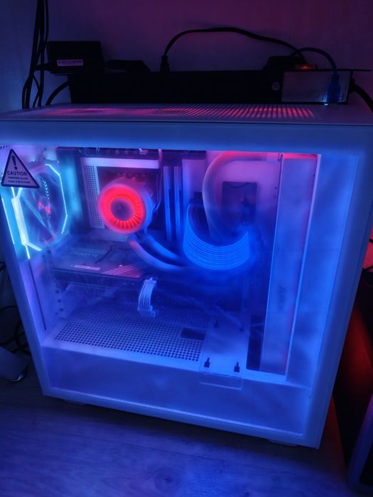 Core i9 14900es rtx 5080 32gb ram 1tb ssd m2 Samsung