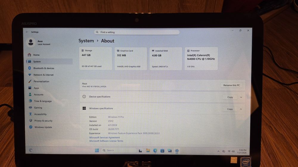 Asus G41GAT all in one pc touchscreen Ddr4 ssd 480gb kingston se poate folosi si ca tableta cu fir.