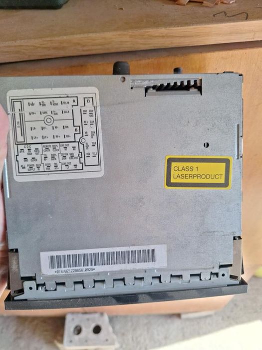 Оригинална навигация за VW