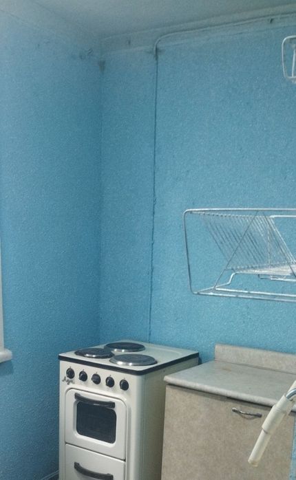 Продаётся кв В Спутнике-9 1/1/2 Среднее состояние,(29000&) старт