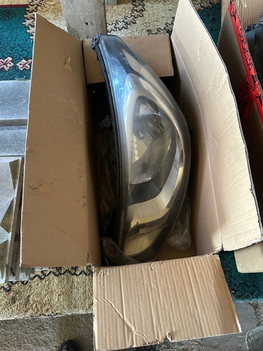 Бампера и фары на Accent