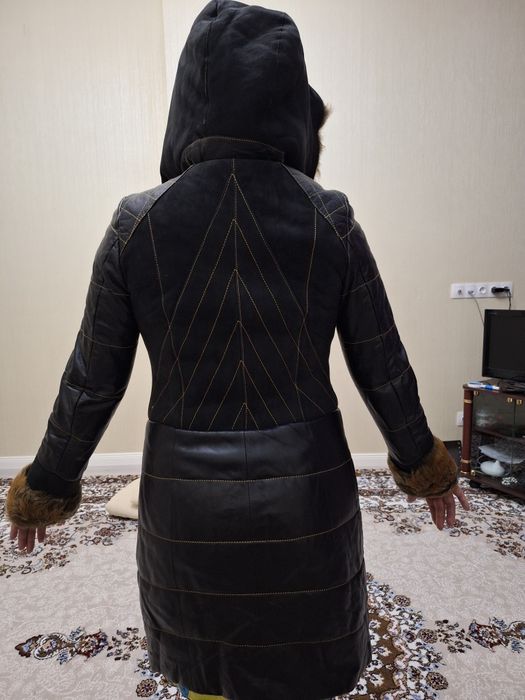 Дубленка - пуховик комбинированный.