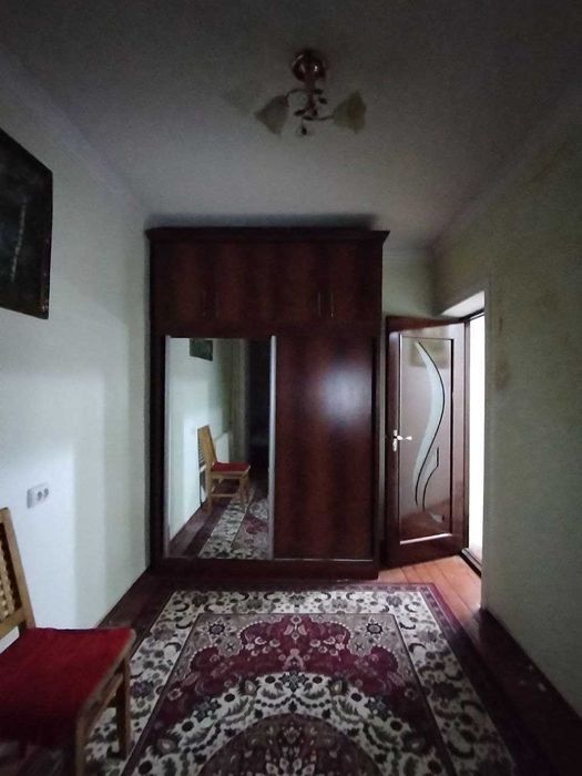 Сдается 3х комнатная квартира ор.р Чевар остановка цена 250 у.е