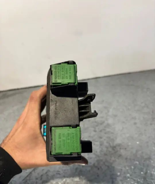 Panou sigurante motor 08 5010 02 Mercedes-Benz Vito 2001