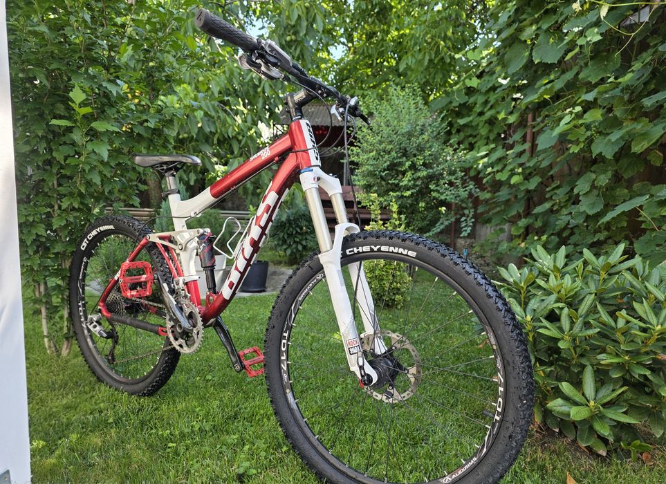 Bicicletă Full Suspension BHS Sauvage 200