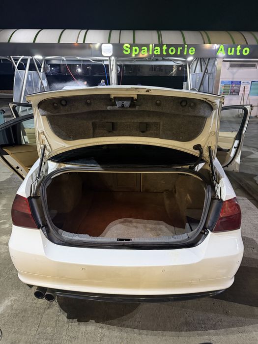 Vand/ Schimb Bmw E90 330d