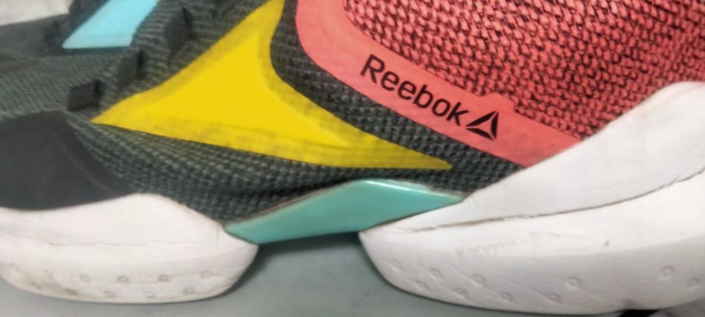 Продам, кросовки NICE размер 42