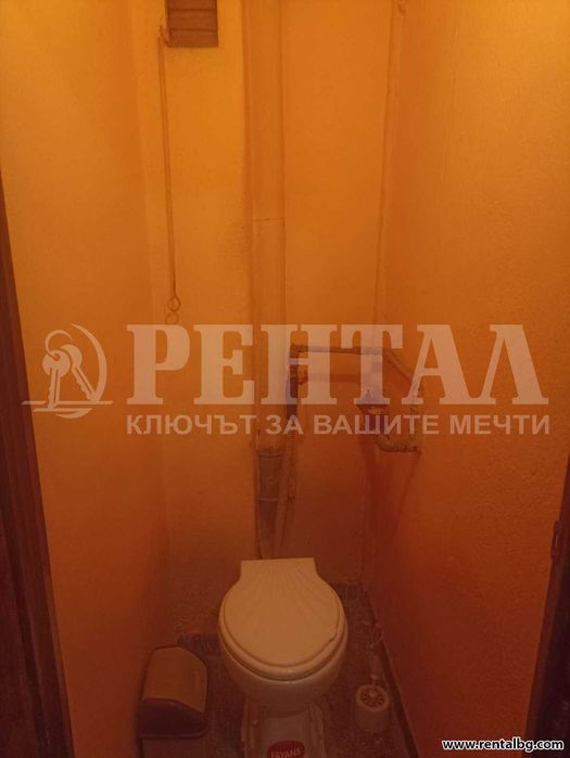 Продава се Двустаен апартамент в Пловдив, Център - 74 кв.м за 1796 €/кв.м - Снимка #12