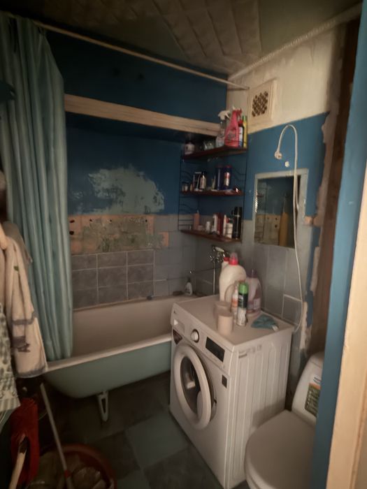 Продам 2 комнатную квартиру