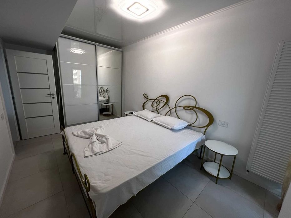 Apartament 2 camere, zona Rex-Miraj Regim Hotelier