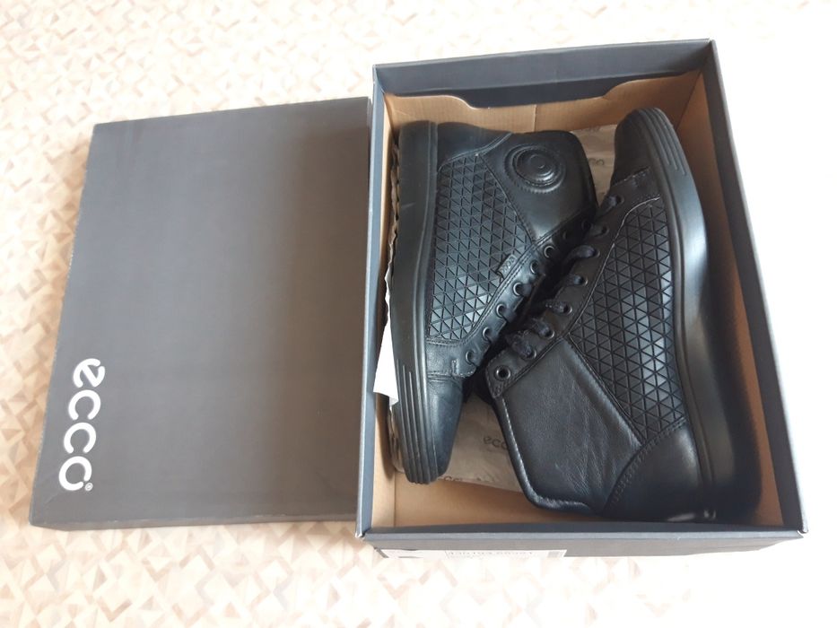 Продам ботинки р.-39, фирмы ЭККО