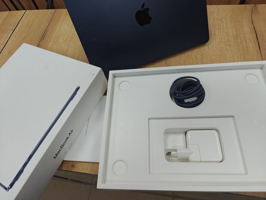 MacBook Air | M2 Чип | 8/256 | 94% | Apple MacBook Air 13 M2 Chip