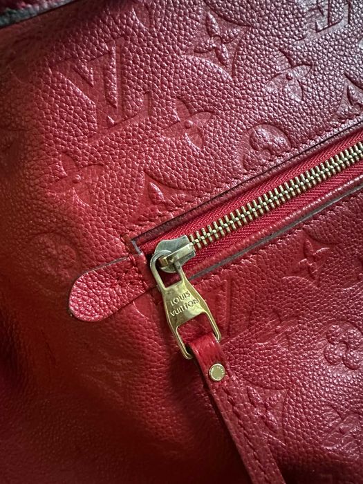 Geantă Louis Vuitton Bastille Roșie, Piele Monogram Empreinte