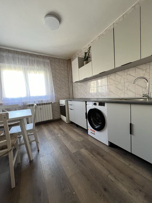 Proprietar Inchiriez apartament 2 camera  langa mall vitan