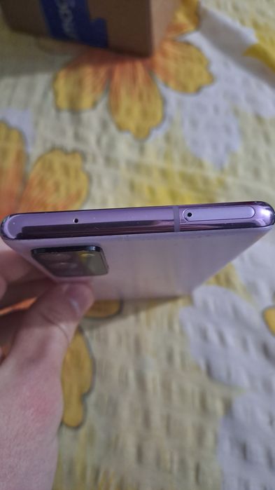 Samsung galaxy S20FE stare foarte bună