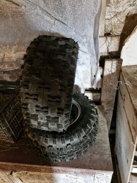 De vânzare roti spate atv