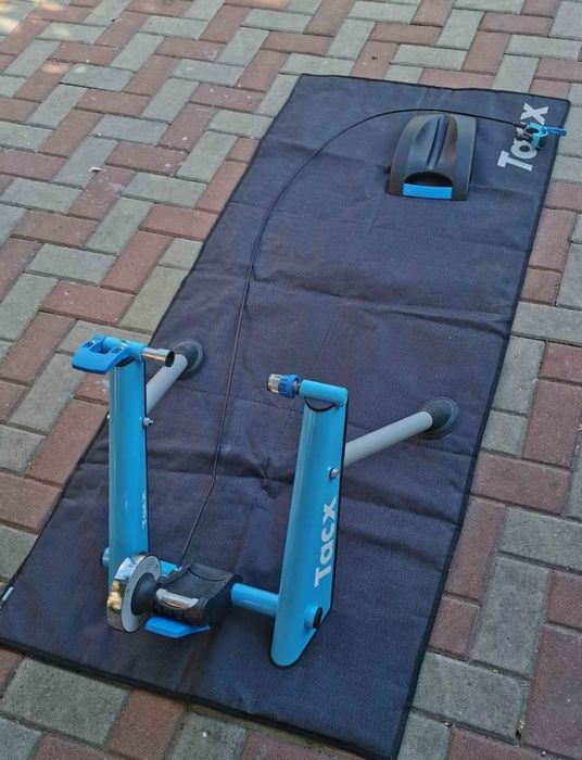 Home trainer TacX si Pad