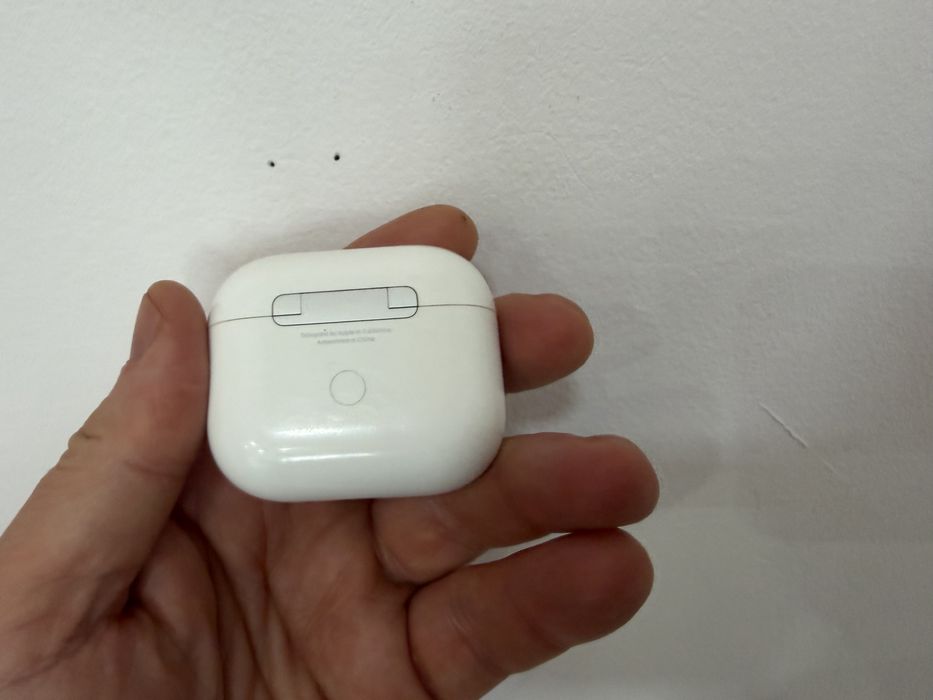 Casti Apple AirPods 4
