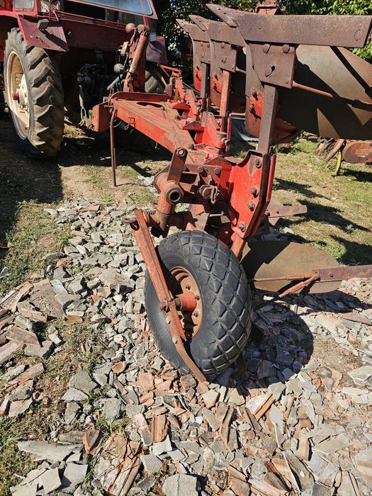Plug Krone Askan 140/4  import Germania