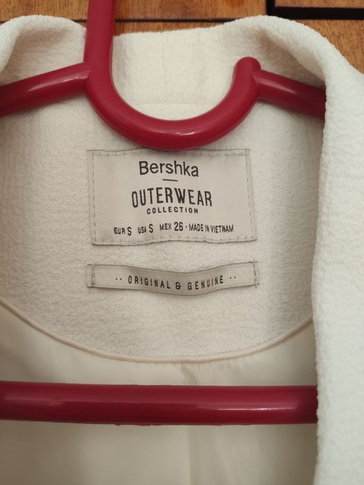 Пиджак женский Bershka