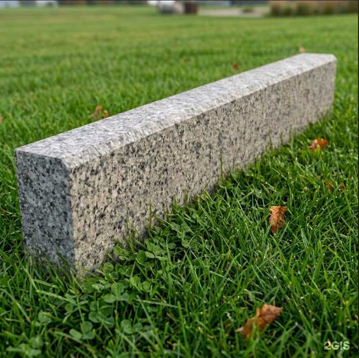 Гранитные бордюры L×300×150 мм