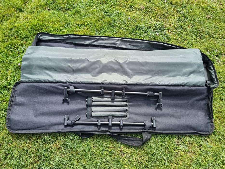 Шаранджийска стойка Delphin RPX-4 + 2 комплекта крака