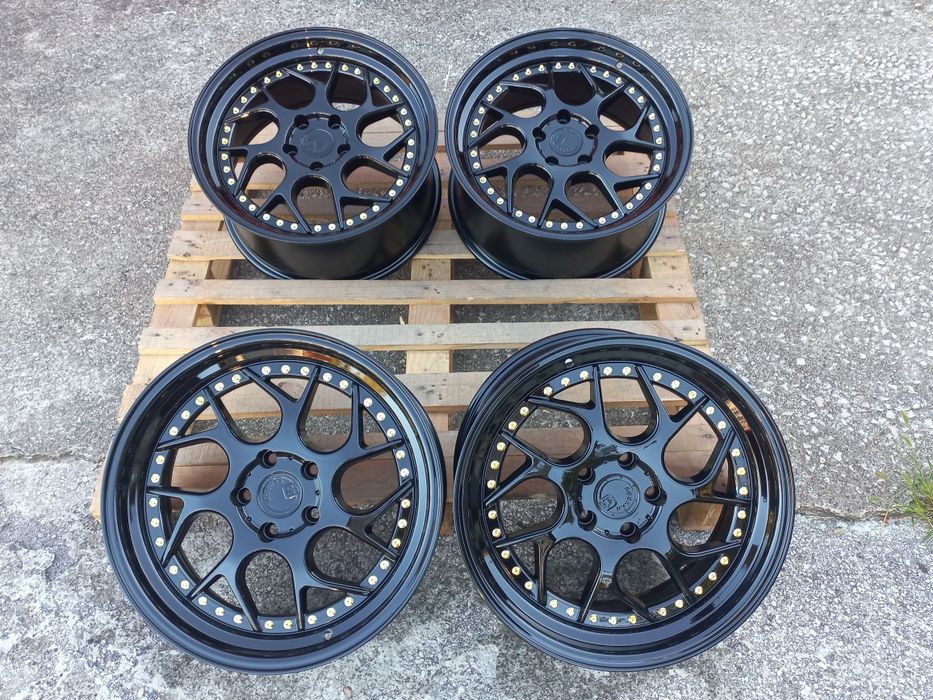 18"5x114.3 Black ^Gold 8.5j et35 Honda Mitsubushi Hyundai Renault Nissan Mazda Чисто Нови..