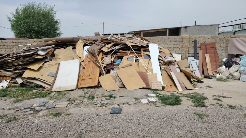 Утин Сотилади тахта