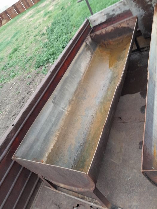 Продам кормушки поилки