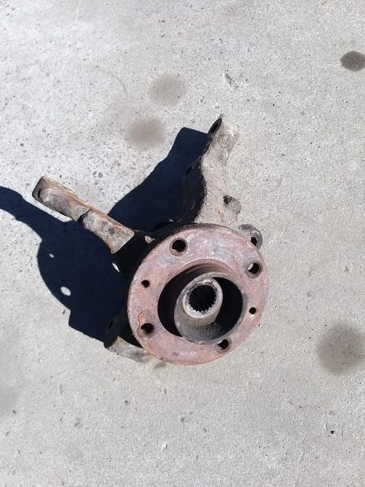 Fuzeta dreapta fata 1.4 b dacia logan 1 ls