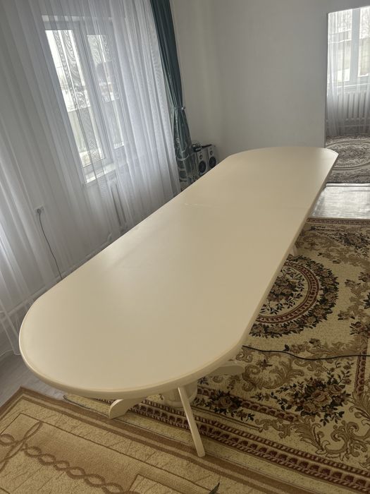 продам стол в хорошем состоянии!