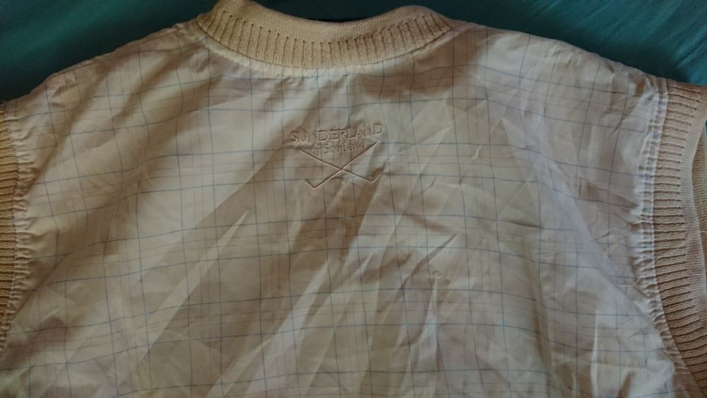 Блуза без ръкав