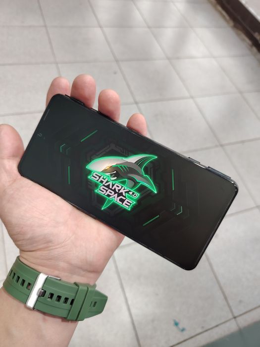 Black shark 4 pro 12/256Gb