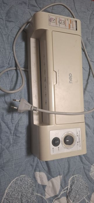 Laminat aparat A 4 format