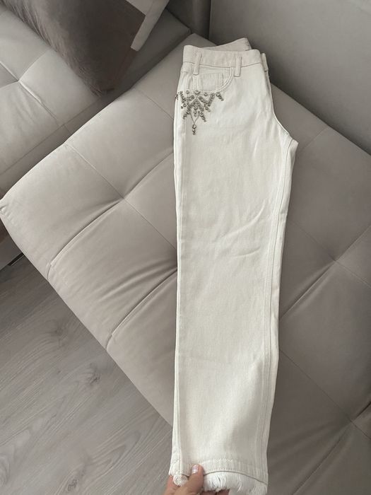 Дамски дънки M..