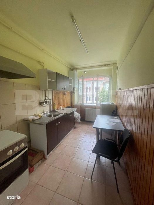 Apartament 2 camere, 45 mp, balcon, zona strazii Horea, Facultatea de