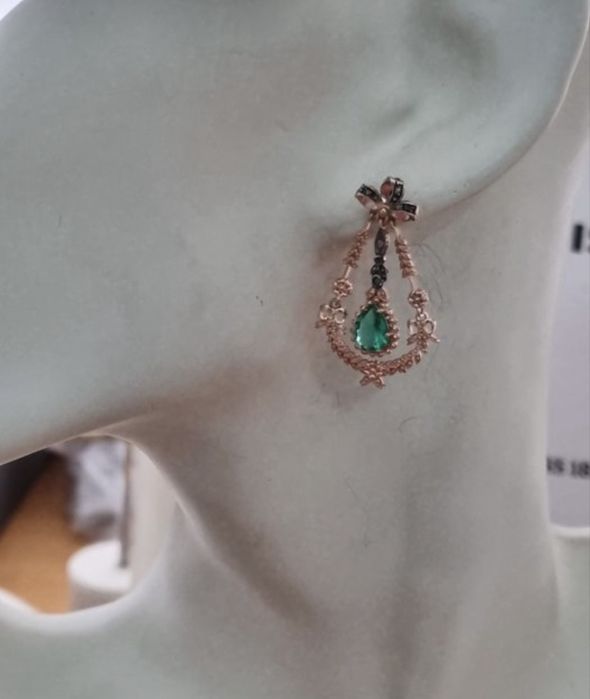 2 perechi Cercei eleganți stil Art Deco – Aur Roz 9K & , Smaralde (3.80 ct) și Diamante (0.28 ct)