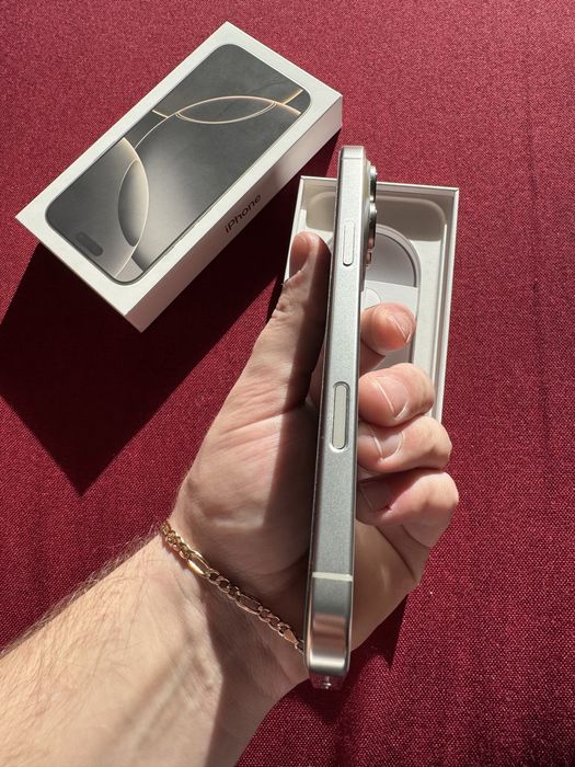 iPhone 16 Pro Max | 256 gb | Natural Titanium | Baterie 100%