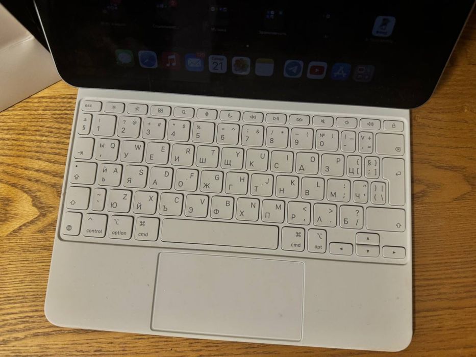 Apple iPad Air 11” M3 256GB + Magic Keyboard + Apple Pencil Pro