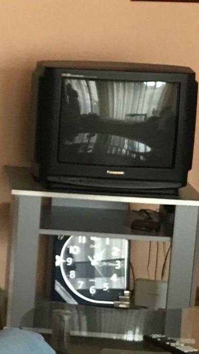 Телевизор Панасоник -20 инча, работещ цена 40лв предложи цена гр. Варна ...