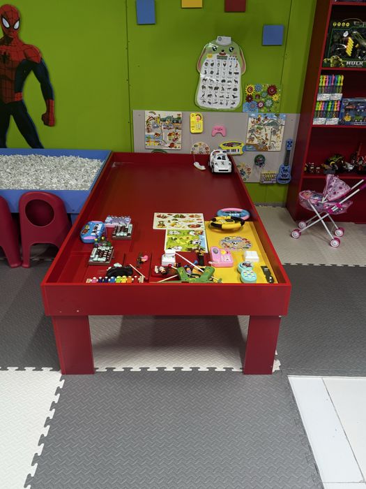 Игровой стол с бортиками 2/1.5m