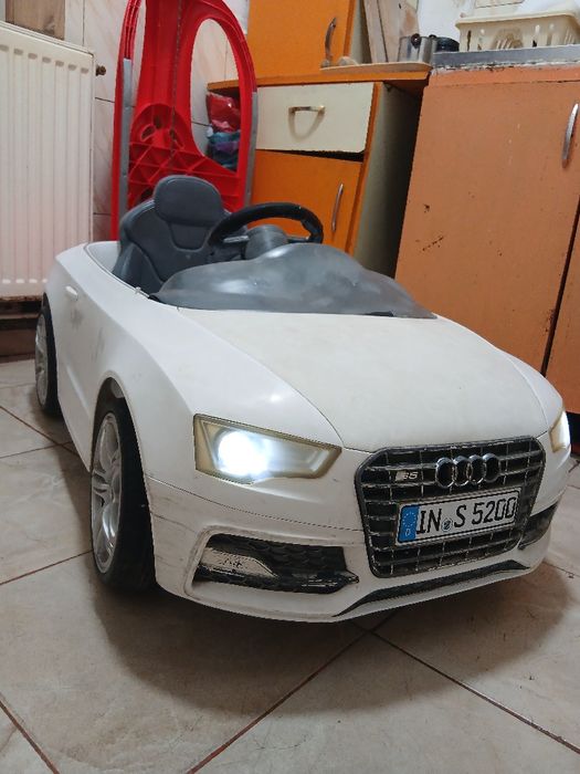 SUPER OFERTA Masinuta electrica copii Audi GT fara telecomanda