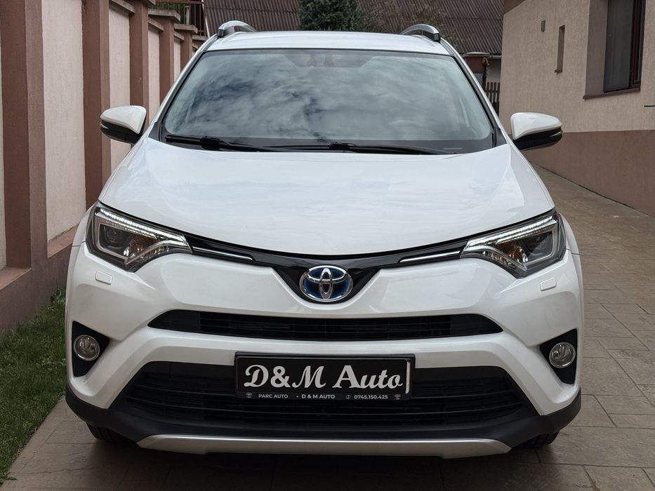 Toyota RAV4 HYBRID  135.000 km Alb Perlat