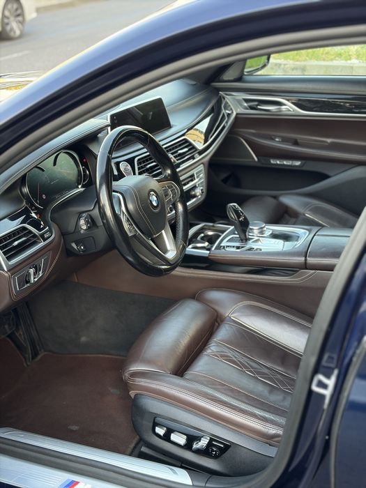 Bmw 750 i // 450 Cp // Variante