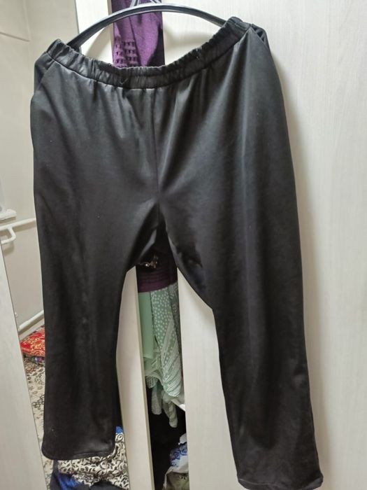 Платье,блузки,брюки продается дешево