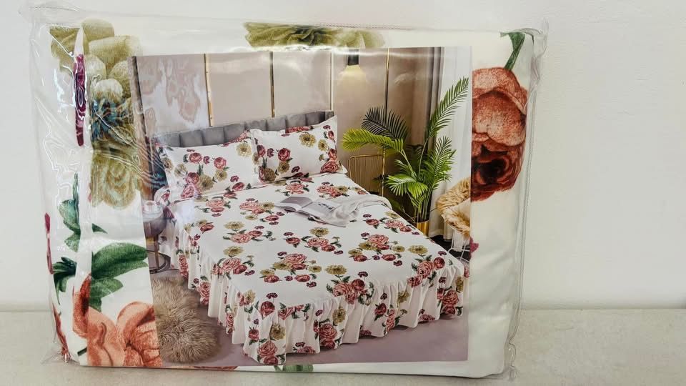 Vând lenjerie de pat