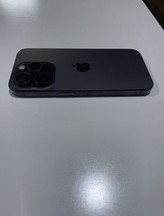 Iphone 15 pro qora rangda 128 GB