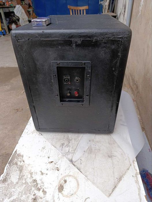 Сабуфер в автомобиль