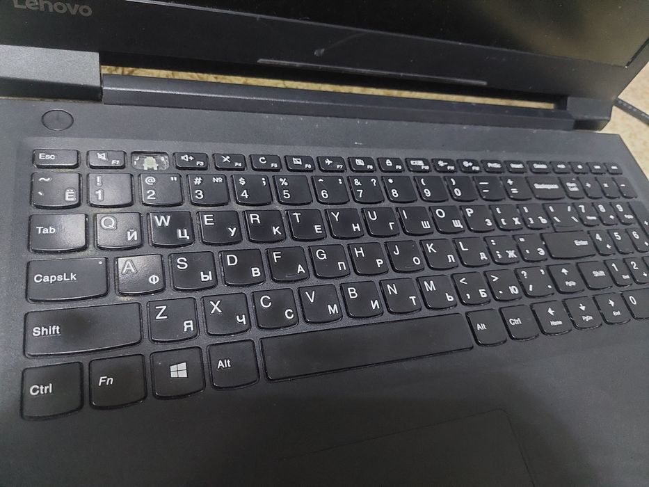 Ноутбук леново сатылады