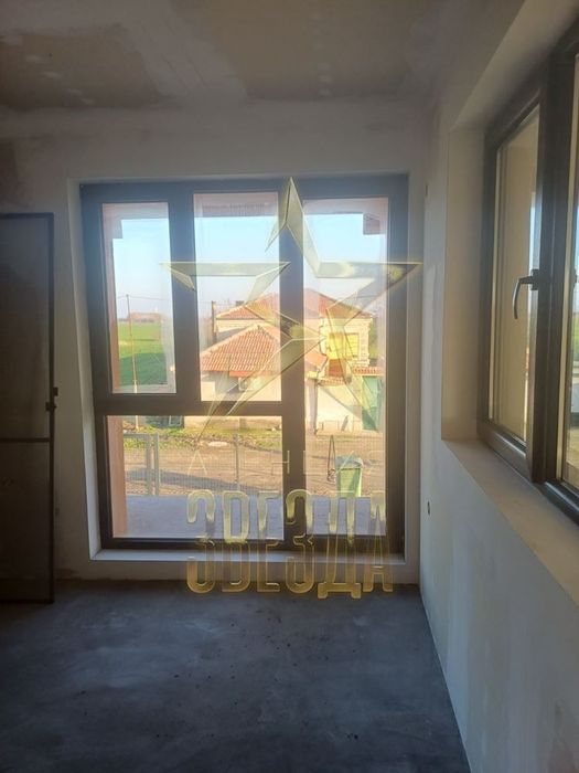 Чисто нова двуетажна къща за продажба – с. Манолско Конаре